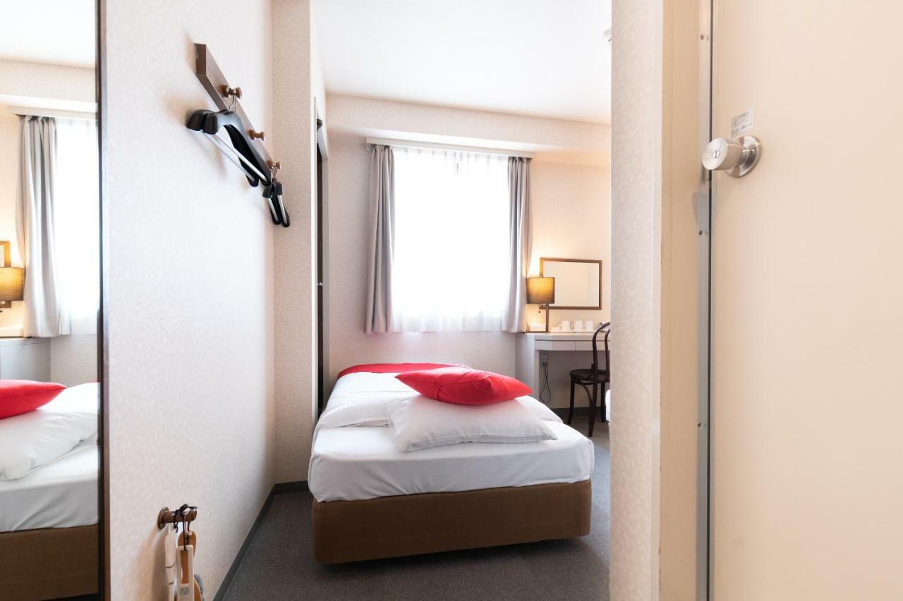Hotel U-Nus Osaka Ngoại thất bức ảnh