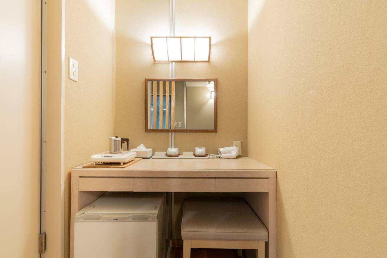 Hotel U-Nus Osaka Ngoại thất bức ảnh